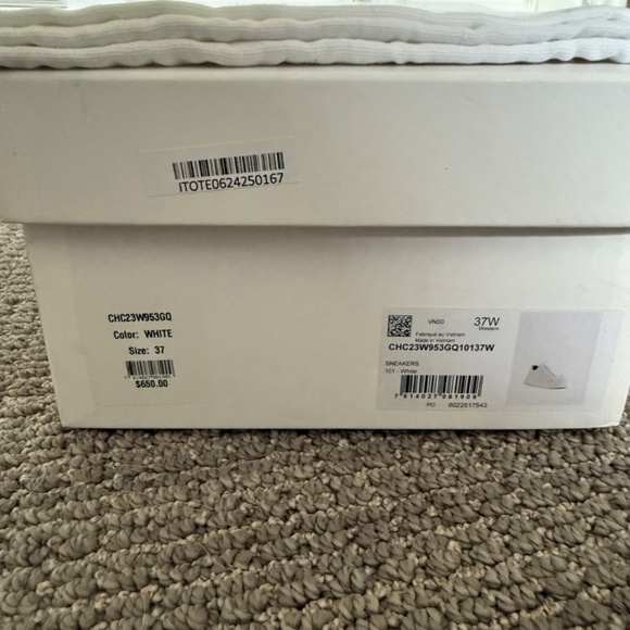 Chloe White Lauren Sneakers, NWT - Picture 5 of 6